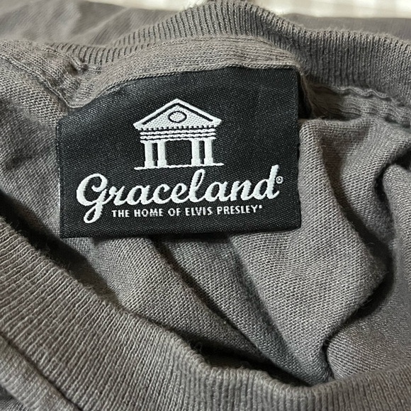 Graceland Gray Short Sleeve Tee - Picture 4 of 5